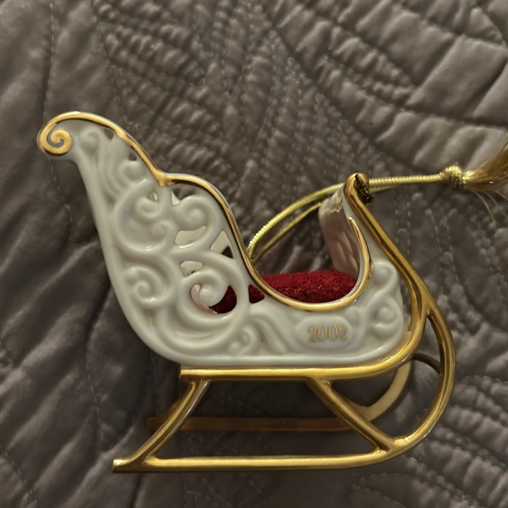 Lenox Sleigh 2002 - Picture 4 of 4